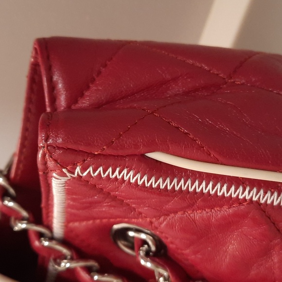 Authentic chanel lambskin North South accordion bag and matching stitch wallet. - Picture 6 of 16